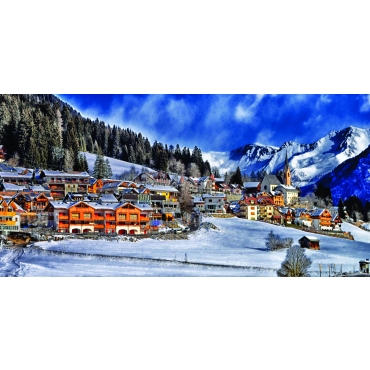 Calendar de birou cu peisaje anotimpuri 2025