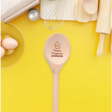 Lingura de lemn personalizata - Regina prajiturilor